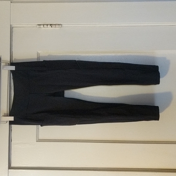 Lululemon Speed up crop size 4 - Picture 8 of 9
